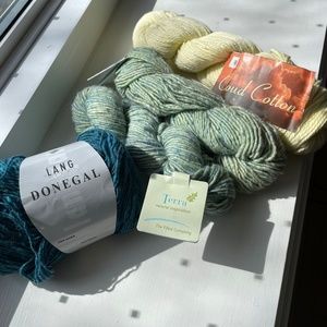 Lot of 4 skeins of yarn